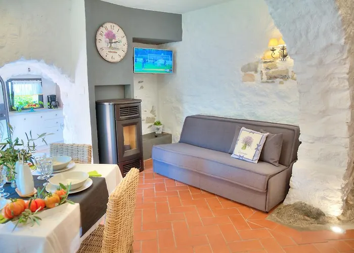 La Casa Di Pietra * Villa Faraldi